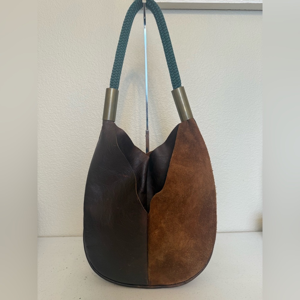 Wildwood Oyster Original Large Brown Leather Bag